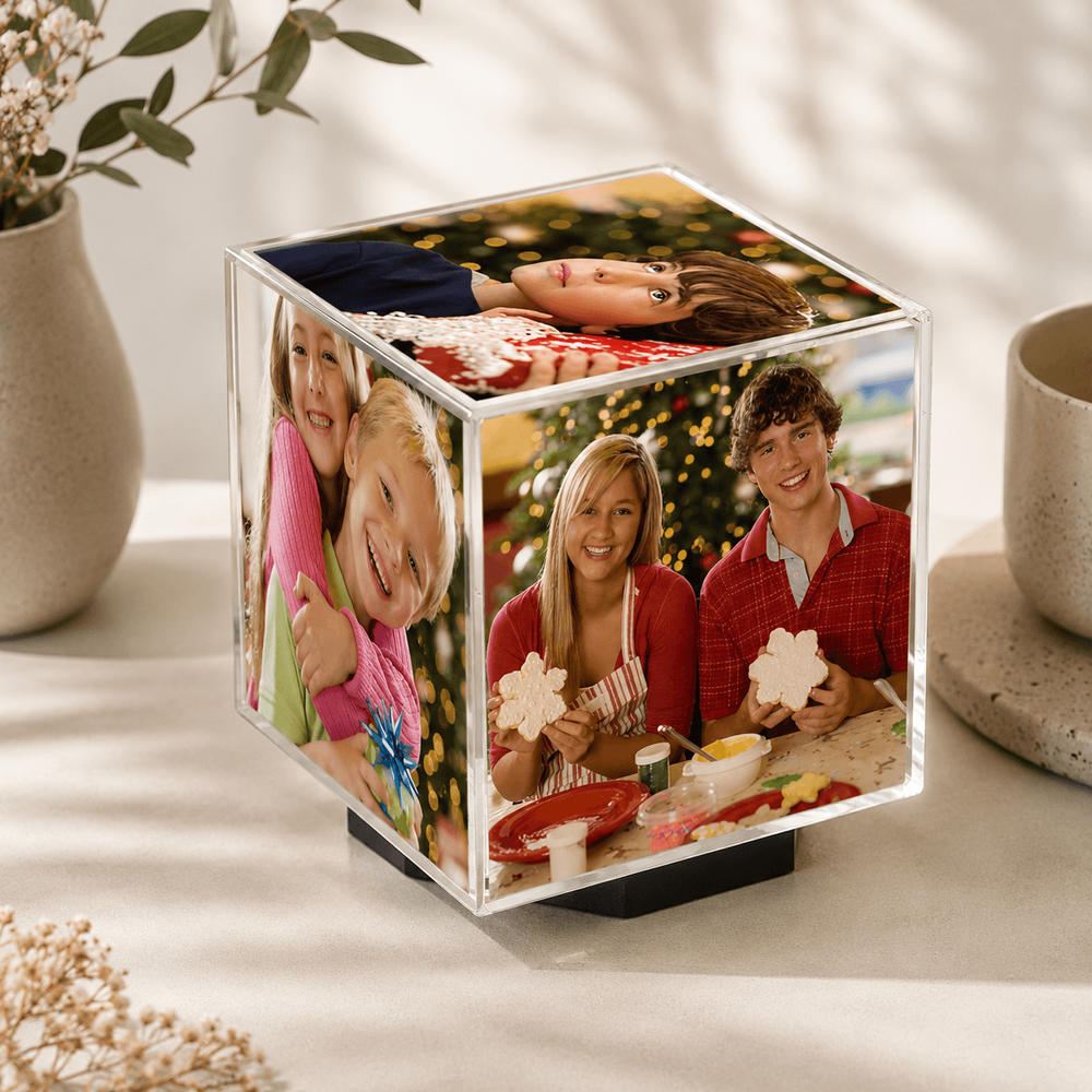 https://d8iyajey3ayln.cloudfront.net/images/product/Photo_cube_1.png