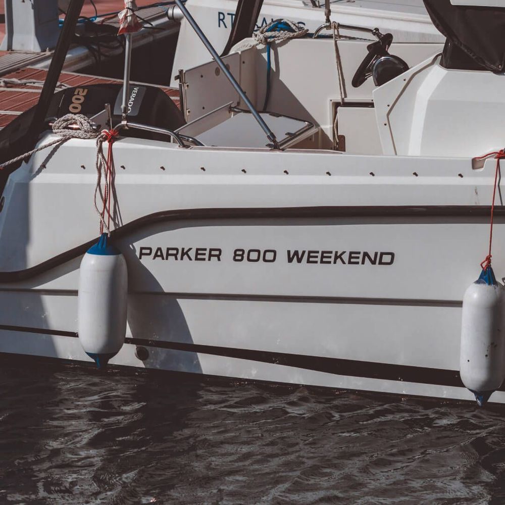 02 - Boat Lettering & Decals