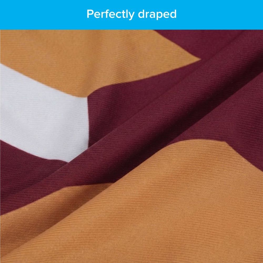 https://d8iyajey3ayln.cloudfront.net/images/products_gallery_images/OPTION_table_cover-03.jpg
